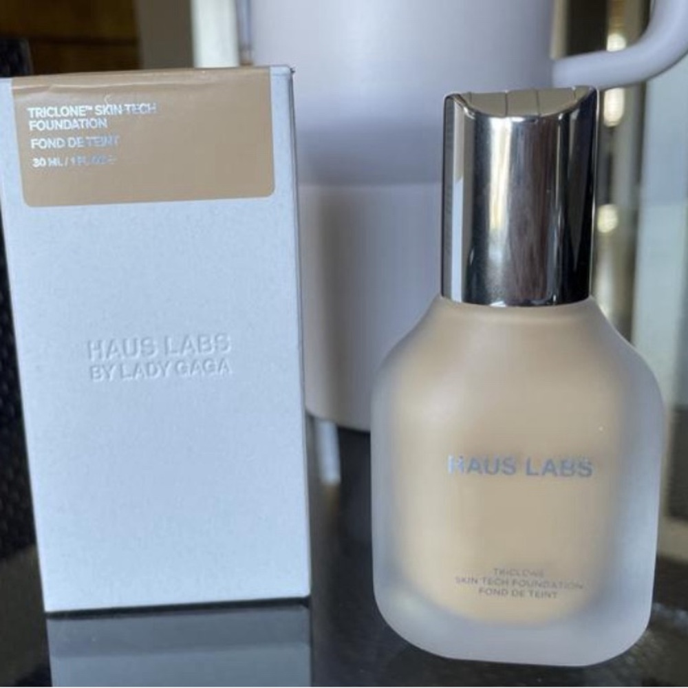 Raus labs foundation with nars concealer